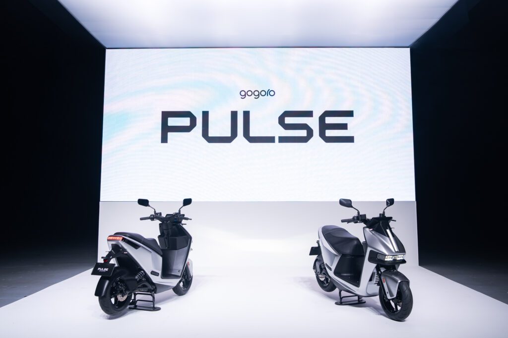 Gogoro 持續引領電動化浪潮，重磅揭曉全新高階旗艦車款 Gogoro Pulse，計畫提供三種車型，建議零售價自 $109,800 元起（不含任何補助），即日起展開限時預購計畫。(圖片提供：Gogoro)